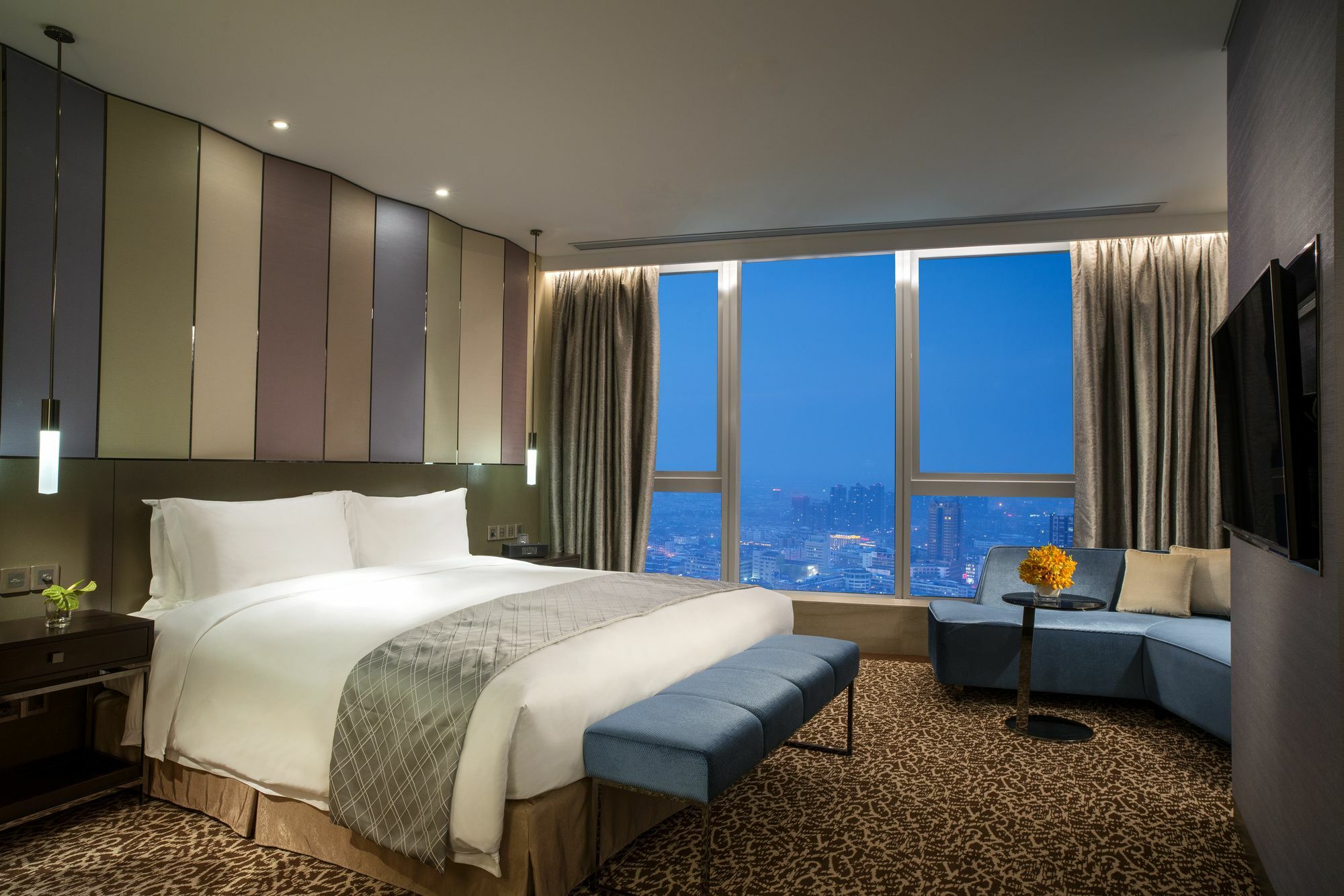 Sofitel Lianyungang Suning Hotel Екстериор снимка